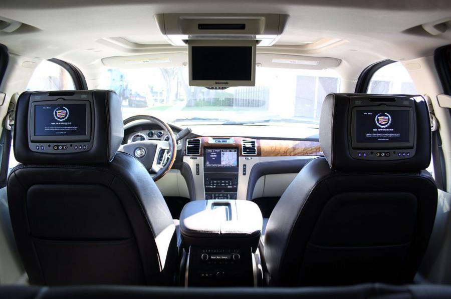  Cadillac Escalade Platinum Hybrid 2011 года  (фото 14 из 60)
